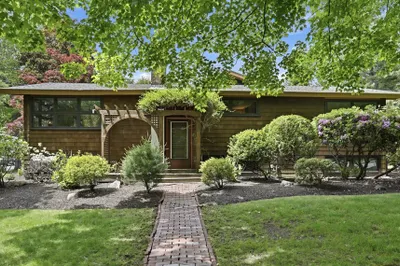 15 Thornberry Rd 1