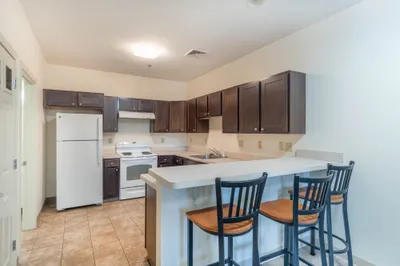 24 Main St #204 1