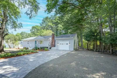 37 Iris Ave 1