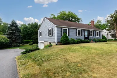 50 Forest Ave Ext 1