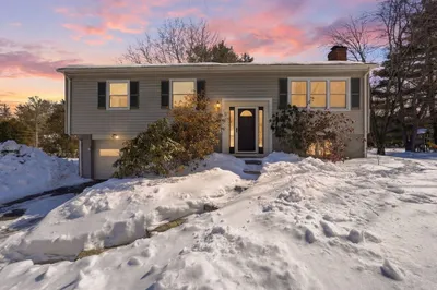 132 Pondview Dr