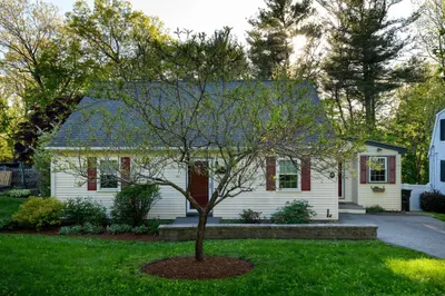 32 Westview Rd