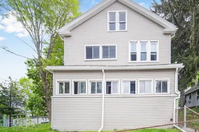 17 Princeton St 1