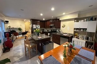 27 Essex St #2