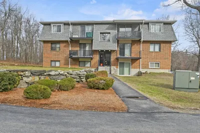 176 Maple Avenue #4-28 1