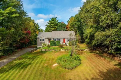 42 Breakneck Rd 1