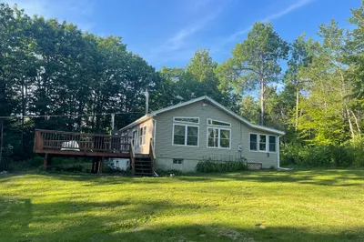 604 Loop Rd