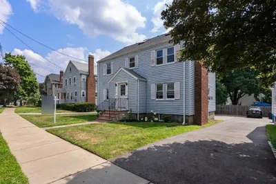 11-13 Cross Street #13 1