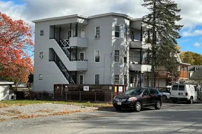 6 Longwood Ave 1