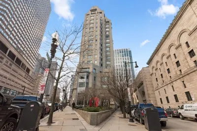 1 Huntington Ave #312