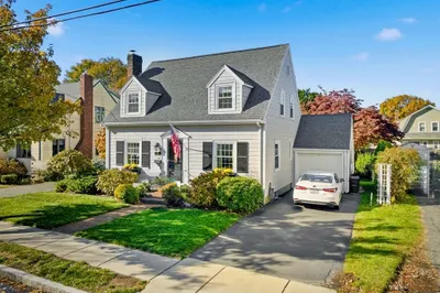 37 Hobomack Rd