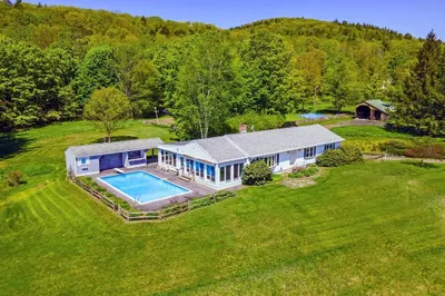 85 Warfield Road 1