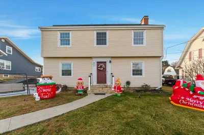 20 Newell Ave