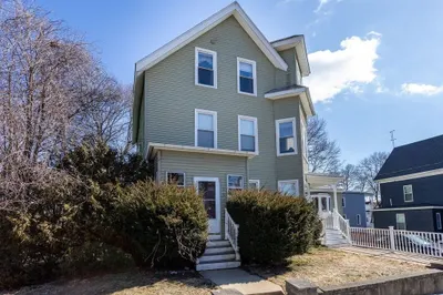 119 Graham St 1