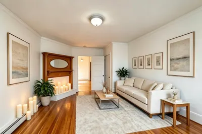 39 Newport St #1 1