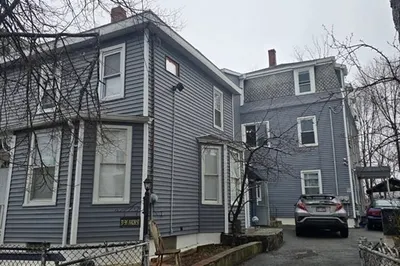 37-39 Arch St 1