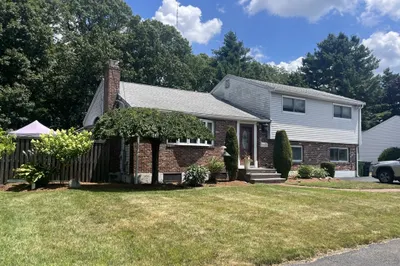 92 Noanett Road