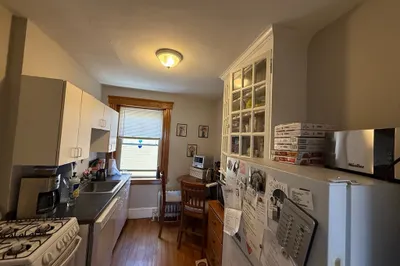 97 Hancock St #3