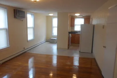14 Arlington Street #1
