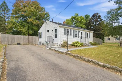 29 Dunn Ave 1