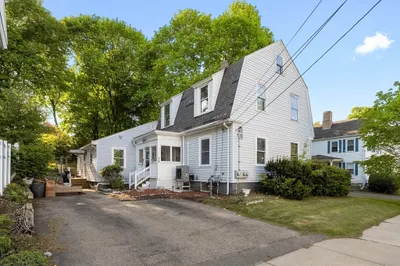 73 Lincoln Ave 1