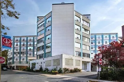 101 Mulberry St #G8 1