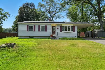 16 Nancy Dr