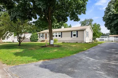 53 Pierce Ct