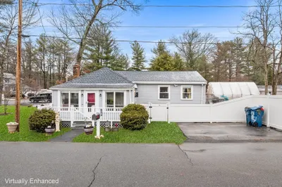 79 Valley Rd 1