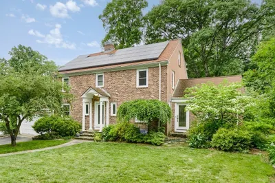 11 Brookshire Rd