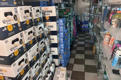 99 Downtown Ln 1