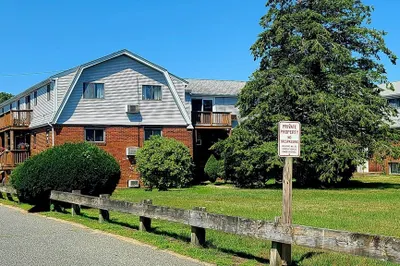 165 South St #12