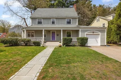 10 Kingswood Rd 1