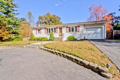 183 Peekskill Ave