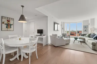 100 Lovejoy Wharf #7J 1