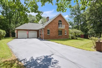 423 Goldthwaite Rd 1
