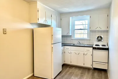 206 High St #1