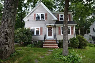 11 Newcomb Rd