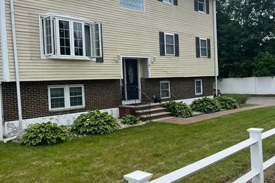 9 Parker St