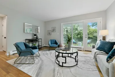 30 Lowell Sreet St #30