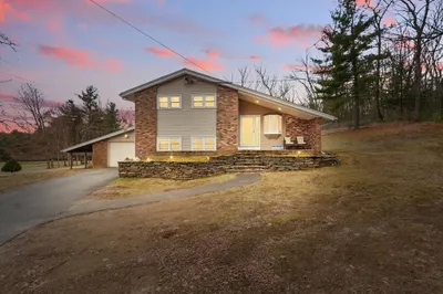 100 White Loaf Rd 1