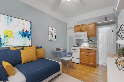 290 Commonwealth Ave #24