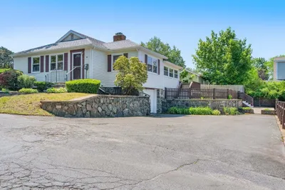66 Overlook Rd