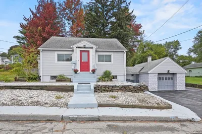 57 Pasadena Parkway