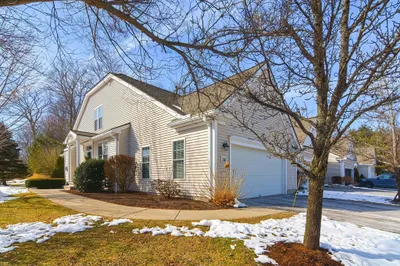 131 Clubhouse Ln #131 1