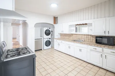 20 Breed St #3 1