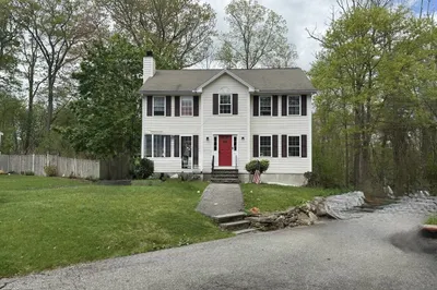 7 Van Norden Rd