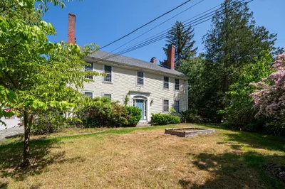 25 Pine St