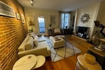 109 WArren Ave #A