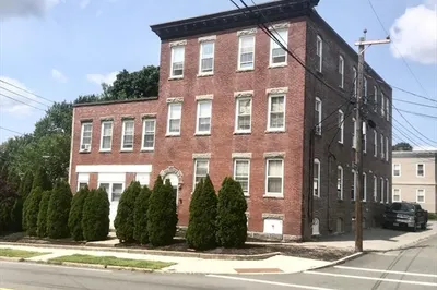 278 Water St #7